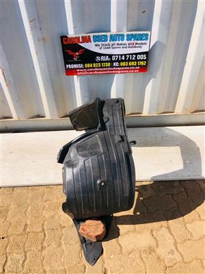 Nissan Qashaqai left side front fender liner (2013-2018)