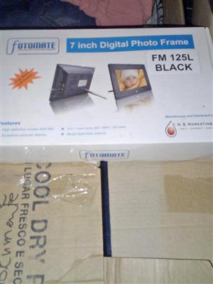 Digital foto frame