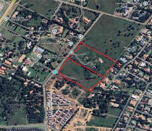 Vacant Land with Rental Opportunity - Blue Hills, Johannesburg