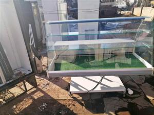 Cake and meat display 1,6m curves glass January special