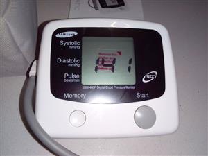 Samsung Automatic Blood Pressure Monitor in new condition