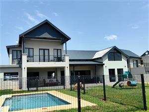 5-Bedroom, 4-Bathroom Architect-Designed Home on 1,391 m² in Secure Wildlife Estate