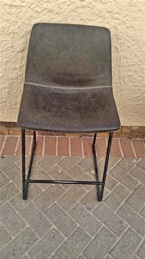 Bar chair - 59 cm / 86 cm