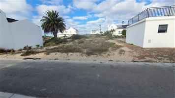 Build your dream home in the secure & peaceful seaside Shelley Point golf estate - Prime land