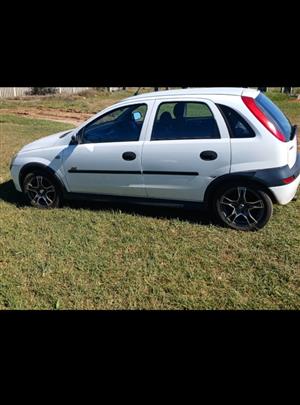 Opel corsa gamma 1.6 2007 model for sale running condition and lcence up to date