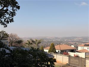 4 Bedroom 3 Bathroom Family Mountain View House