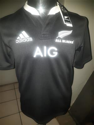 Authentic, New /Tags 2011 All Blacks Rugby World Cup championship jersey. RARE!