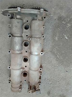 VW polo vivo 1.4 eng code CLP and CLS cam box with cams