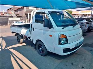 Hyundai H100 2.5 bakkie