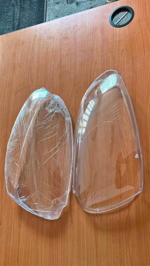 BRAND NEW GOLF 5 HEADLIGHT LENS