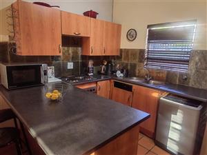 Apartment For Sale in Sundowner