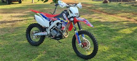 Honda CRF 450 Twin pipe