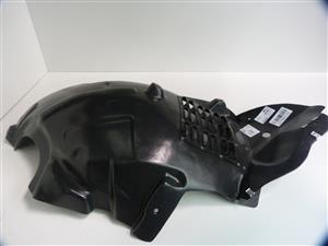 Mercedes Fender Liner 