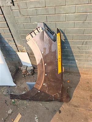 GWM P-SERIES FENDER LH