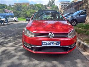 2015  VW Polo 6 Hatchback  1.4 Comfortline Petrol, Manual, Red, Sunroof