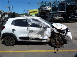 Renault Kwid 1.0 Dynamique Manual White - 2018 STRIPPING FOR SPARES