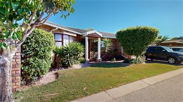 Summerstrand - R1 650 000