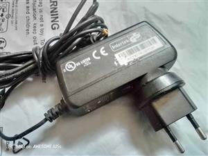 19V~1,6A LAPTOP ADAPTER