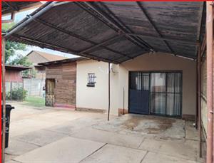 One Bedroom flat, water and electricity and uncap Wifi included.