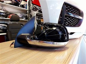 2018 VW AMAROK MIRROR LEFTSIDE FOR SALE IN GOOD CONDITION 