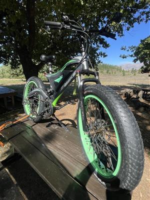 Combo deal, 2 E-bikes with dual towing rack for sale