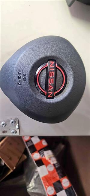 Nissan navara airbag