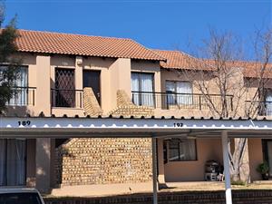 Townhouse For Sale in Noordhang