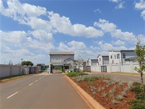 Vacant land in Du Vin estate, Raslouw