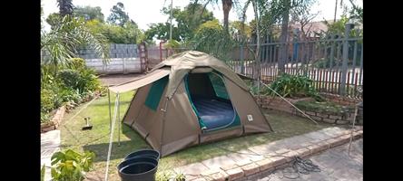 Canvas tent