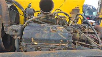 Detroit V6 2Stroke Engine