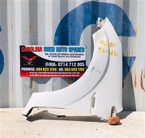 Ford Figo left side fender with marker lamp (2011-2014)