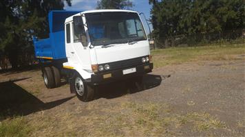FAW -160 FD... 2006 MODEL GOOD CONDITION, MANUAL TRANSMISSION,  6 PUSH GEARBOX