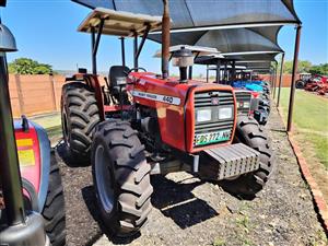 2010 Massey Ferguson 440 Tractor 4x4 