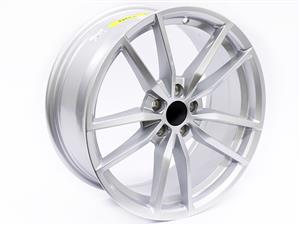 17″ RR PTA 5/100 Silver Alloy wheels