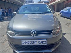 2012 VW 6 1.6 COMFORTLINE PETROL, MANUAL, GREY COLOR, MILEAGE 80000KM