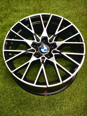 18 inch BMW M2 Comp Reps Rim Set