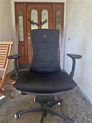 Herman Miller Embody Logitech Edition Gaming Chair excellent condition fully loa