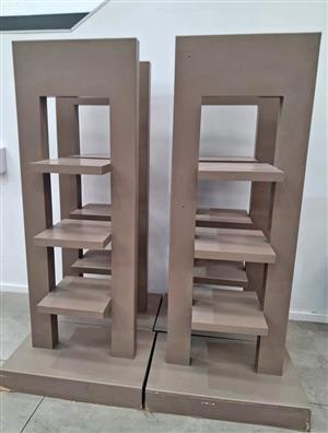 4 x Display Shelves Base: 92 x 60 Height: 210. Collection in Rivergate