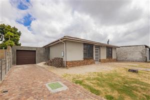 Charming 3 Bedroom Home For Sale