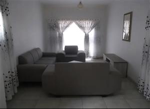 Large 1 bedroom garden cottage to let