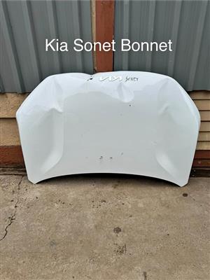 Kia Sonet Bonnet