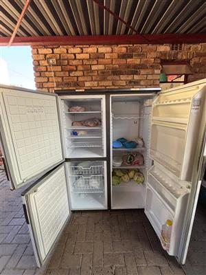 Fridgemaster double-door (side-by-side) 