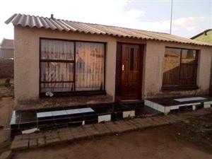 Old four roomed house for sale in attridgeville 
