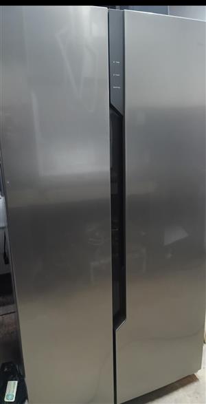 Hisense side by side fridge freezer.