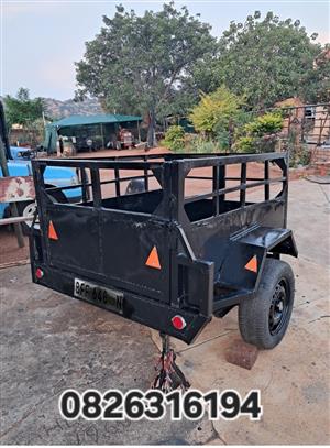Two wheel small trailer