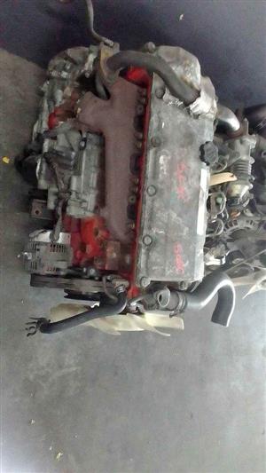 HINO SO5C COMPLETE ENGINE FOR SALE