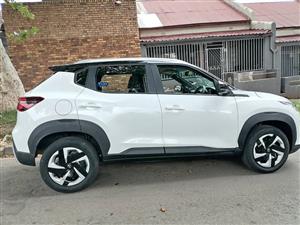 2023 Nissan Magnite 1.2 manual transmission with reverse sensor and spare keys
