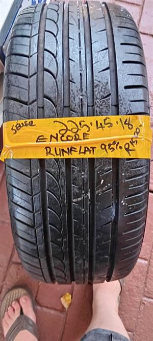 1x Encore Runflat 18..95%