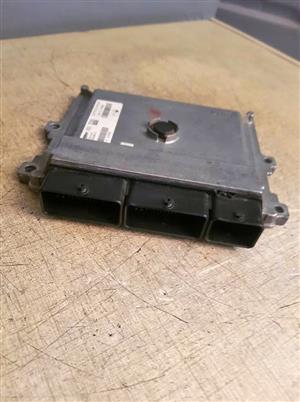 RENAULT SANDERO. CAPTUR OR CLIO COMPUTER BOX FORSALE