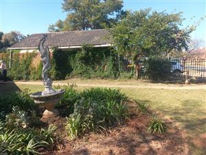 House For Sale in Lyttelton Manor